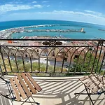 Domus Maris Relais Boutique Hotel 3*