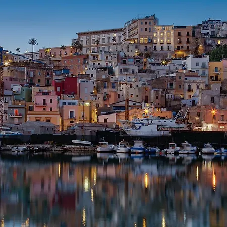 Domus Maris Relais Boutique Hotel 3*